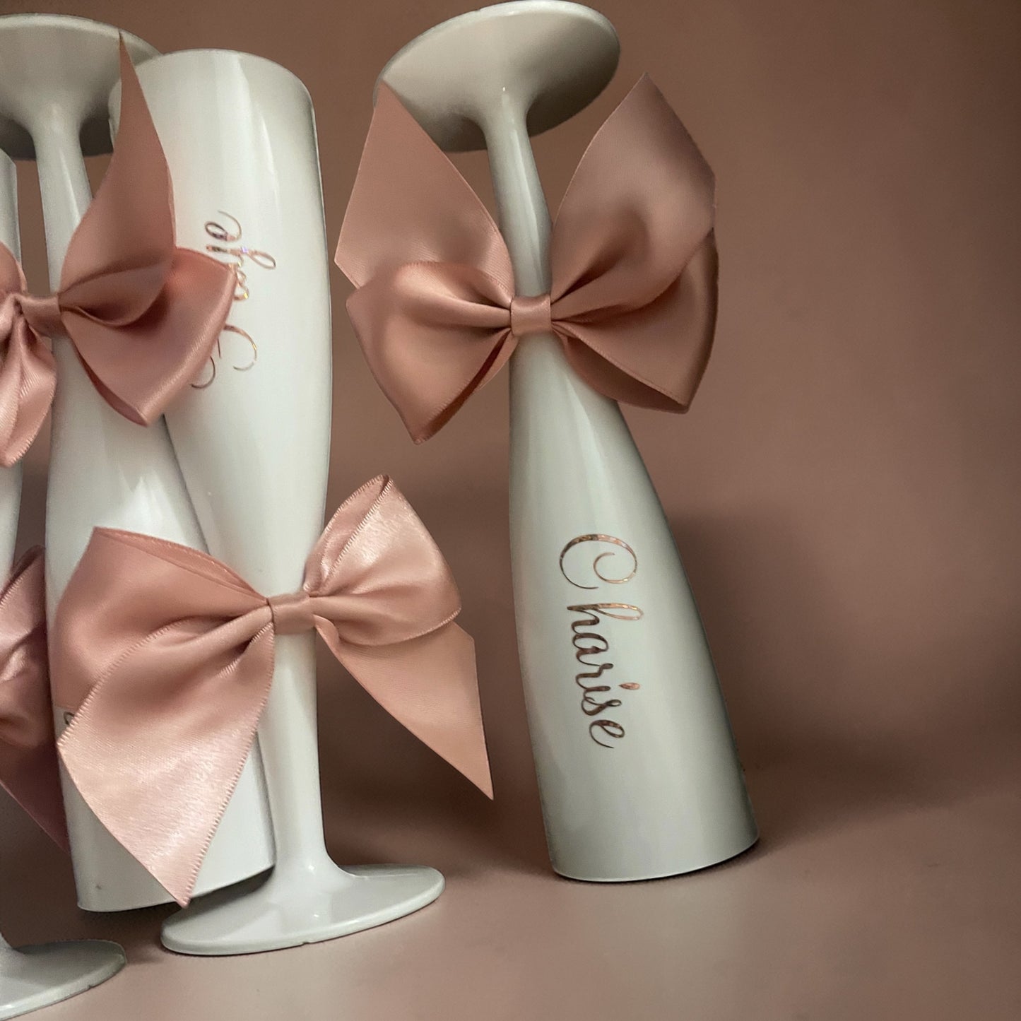 Champagne Acrylic Cups Rose Gold and Antique Pink Bows