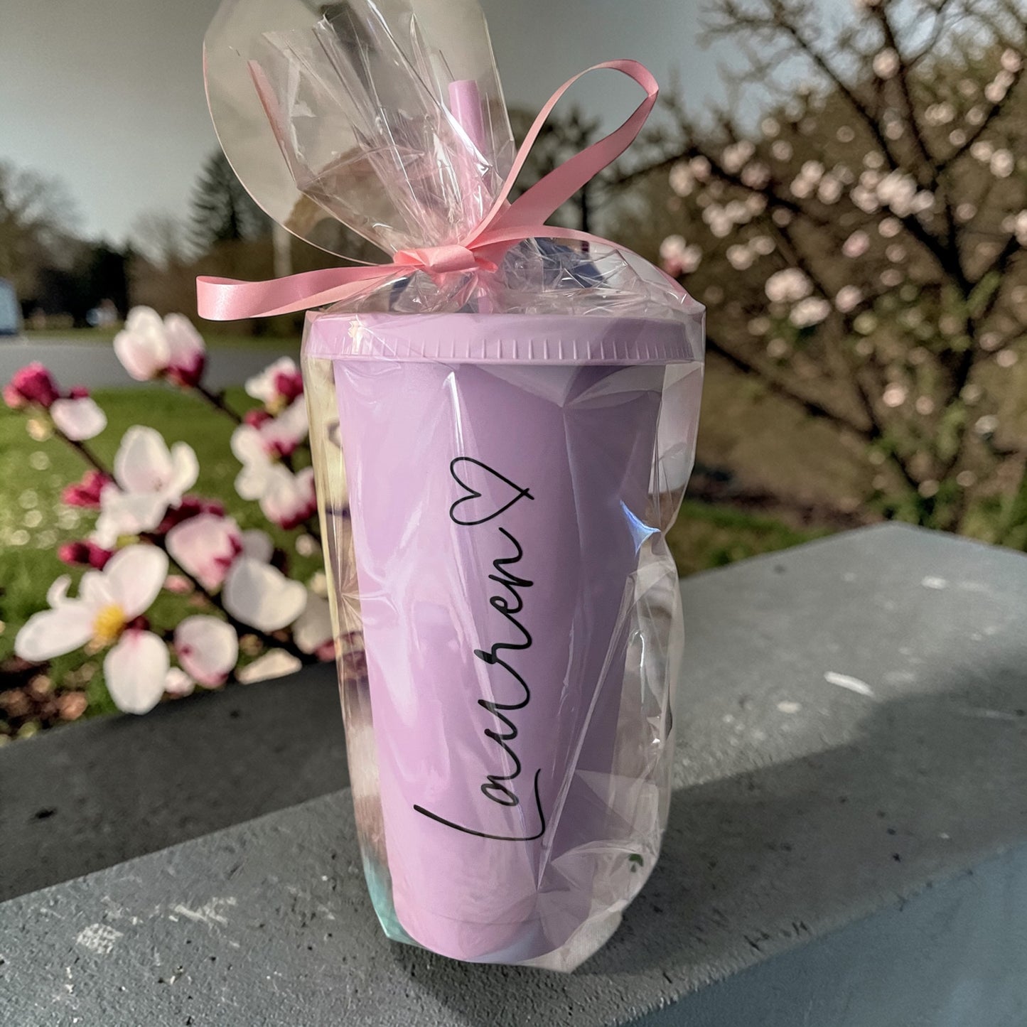 Custom 24oz cups in Pastel Colours